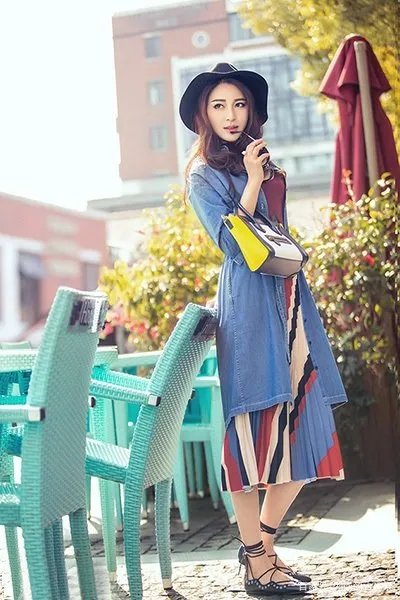 最美潘金莲甘婷婷，身着哪款衣服都藏不住好身材？