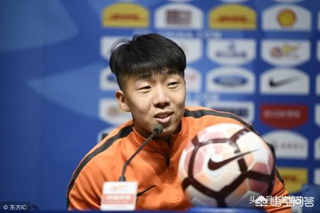 国足热身被印度逼平，鲁能两将王彤和金敬道表现不佳半场即被换下，你怎么看？