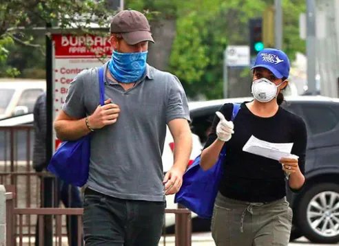 哈里王子为什么要靠变卖资产来还债