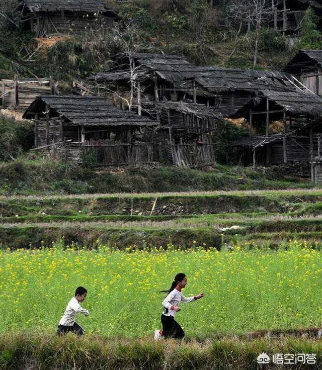 为什么有人说觉得小时候时间过得很慢，而成年后时间一会就过去？