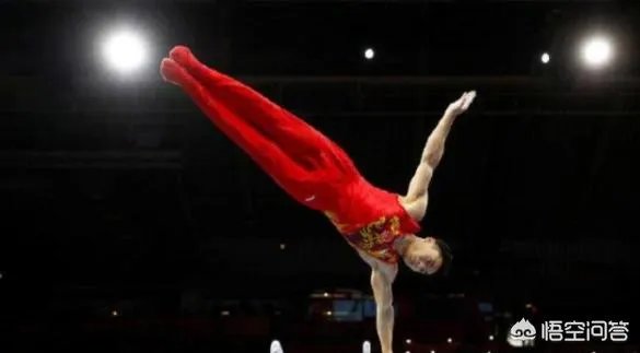 中国女团失误，中国男团失误，谁来说说中国体操这是咋回事？