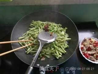 豇豆炒肉