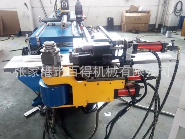 全自动与半自动数控弯管机有什么不同