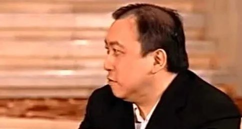 王晶和黄秋生有什么恩怨？