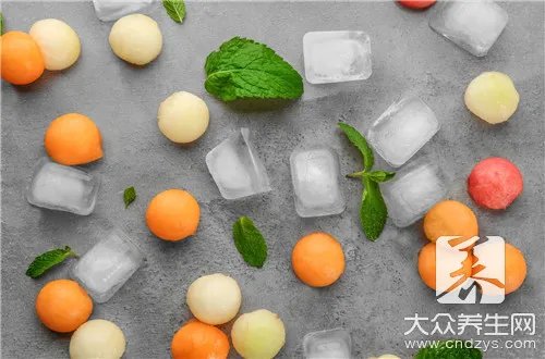 晚饭只吃水果好吗