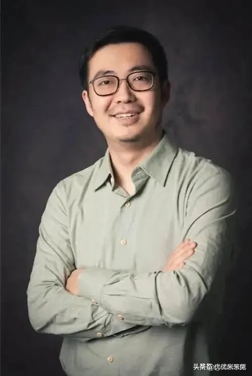 你觉得蒋凡总裁夫人和张大奕谁漂亮？为什么？