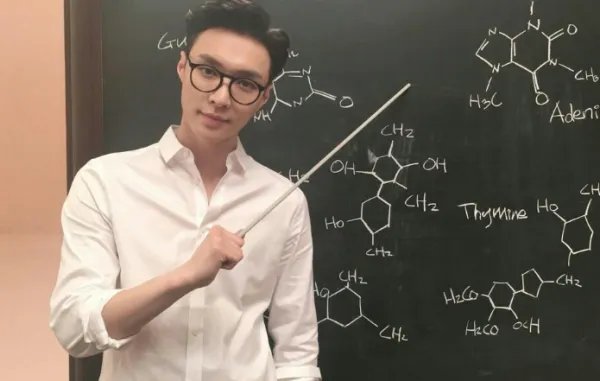 张艺兴加盟这就是街舞4，你期待张艺兴的表现吗？