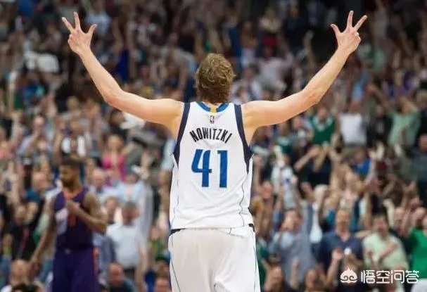 随着韦德和诺维斯基的退役！他们的球衣能进去名人堂吗？