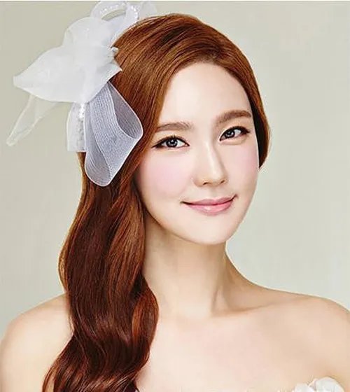 可爱新娘发型图片欣赏 2017五款流行的可爱新娘发型