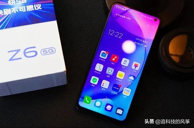 原本打算买vivo Z6、现在看到了努比亚Play即将发售，有点纠结了，怎么办？