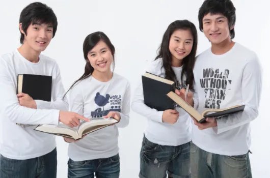 什么软件可以直接扫描条形码就可知道寒假作业的全部答案