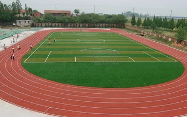 体育场塑胶跑道多少米