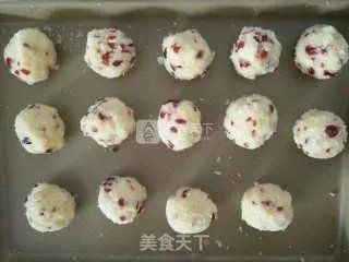 浓情蜜意的巧克力椰蓉蔓越莓月饼