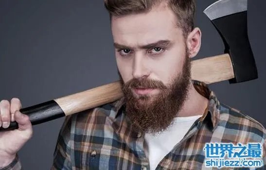 胡子小姐Ladybeard资料，异装癖换上男装帅瞎了 