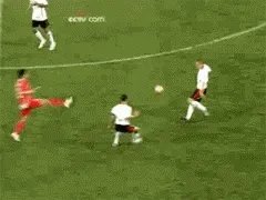 赵旭日、戴琳、秦升、周挺组成的后防线，能防住梅西吗？