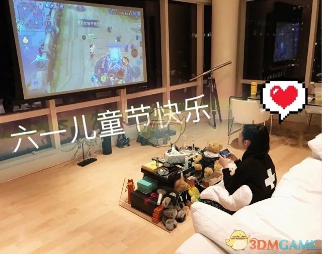 诠释《王者荣耀》本心英雄，奚梦瑶用心cos王昭君