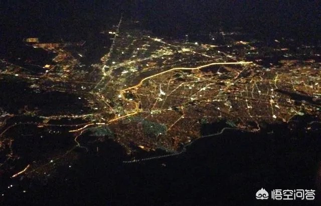 美墨围墙只需6亿美元，特朗普却要50亿美元，并以“停摆”政府威胁国会，这是怎么回事？