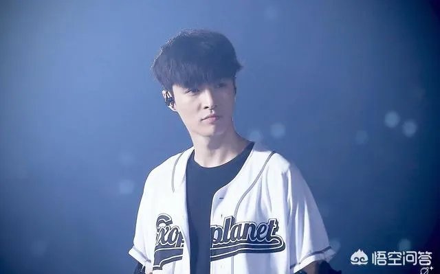 欧阳娜娜与Susan苏同框，网红和明星的差别大吗？