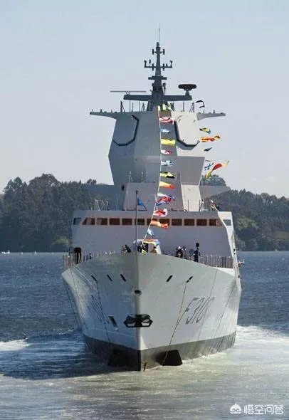 挪威的宙斯盾舰为什么一撞就沉没了？对此你怎么看？