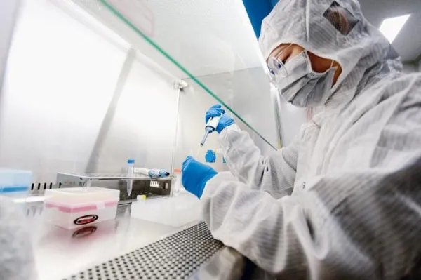 大连本轮疫情出现超级传播现象，我国是否能足够应对这种情况？