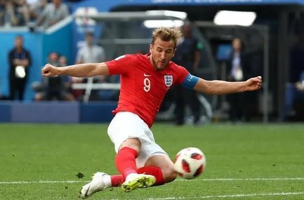 比利时和英格兰哪个胜率大