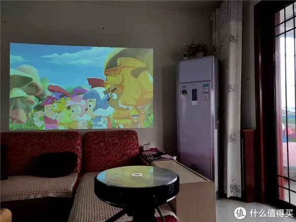 坚果G7评测：没时间带孩子去电影院？在家也能拥有影院级体验！