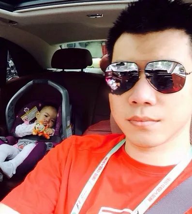 黄毅清个人资料介绍 与黄奕的婚姻始末