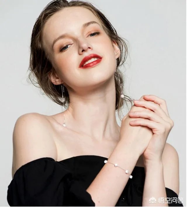 有哪些是好看但不贵的饰品?