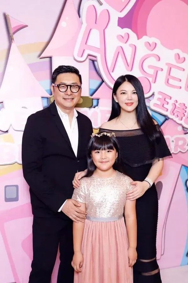 李湘成功瘦回了当年的好身材，她是怎么做到的？