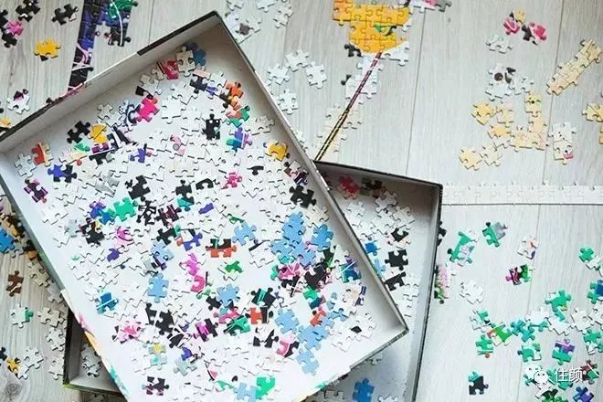 买房、独居、不婚、不生，这届女性实在是太牛了！