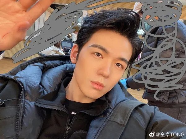 仝卓事件，为何姚晨会躺枪