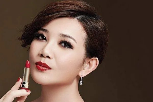 你是如何看待梁静茹前夫迅速约会新欢这件事的？