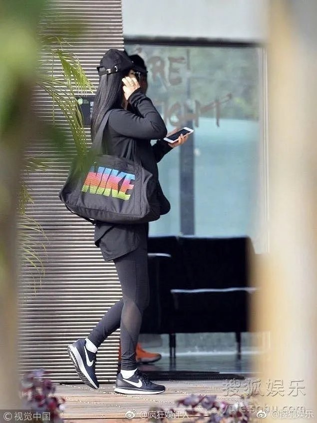 李湘成功瘦回了当年的好身材，她是怎么做到的？