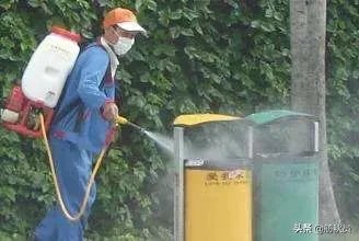 我现在在哈尔滨，疫情很严重，小区却一个多月没有消毒了，是不是应该举报？