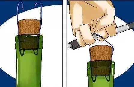 没有开瓶器，葡萄酒怎么打开？