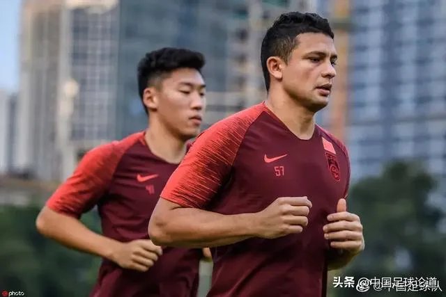 10月15日20点国足迎战菲律宾，环境恶劣是否会影响国足战果？谁将拿到三分？