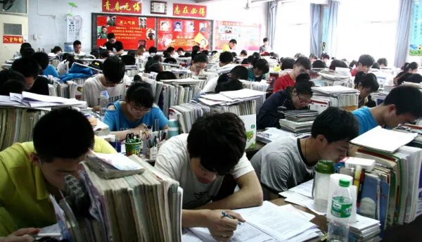 2017年四川省高考分数线是多少?