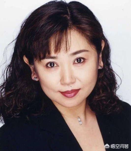 有哪些为角色配音反差很大的声优？