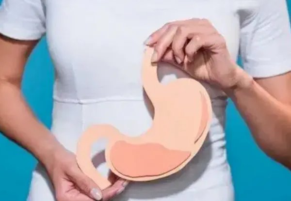 火锅配奶茶，长沙女子被诊断中毒，如何科学的应对急性肠胃炎？