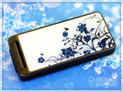 炫彩随心换 夏普SH6018C换壳靓机评测