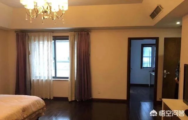 想在重庆主城买一套二手房，60-80万，三室的，请问哪里性价比高？