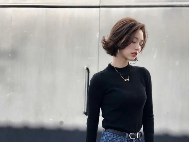 郑爽短发尴尬期