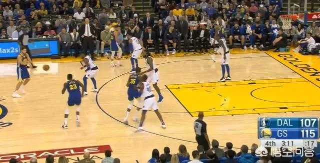 格林在和独行侠的比赛关键时刻不敢投篮，你怎么看？