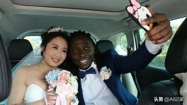 女儿和非洲小伙离婚了，孩子留给男方好还是留给女方好？
