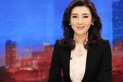 央视著名女主持人董卿未来会不会去美国生活？