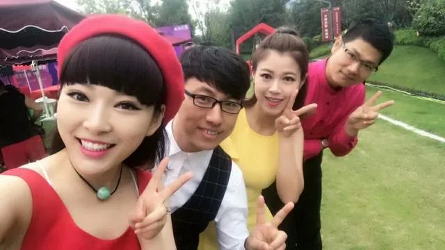 为什么台湾综艺节目都要安排每天一集，而大陆每周一集？