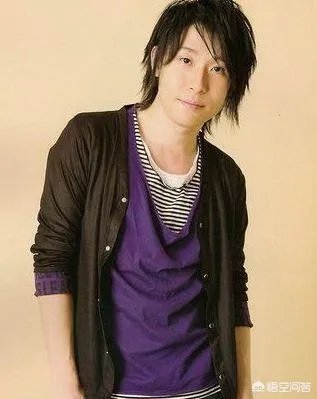 有哪些为角色配音反差很大的声优？