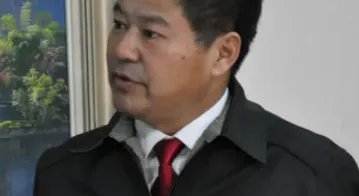 蓝翔校长前妻被女儿举报后，被举报人表弟公开发声，我们该相信谁？