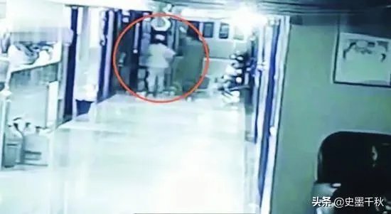 贵州女子为取悦情人，装护士偷小孩，仅获刑22个月，你怎么看？