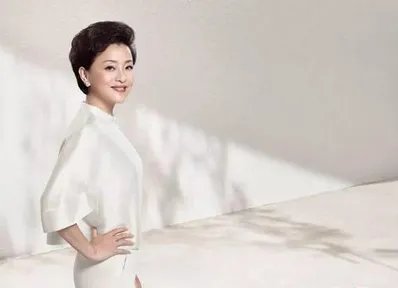 《浪姐2》杨澜太惊艳了